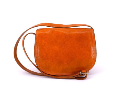 Dámská kožená kabelka crossbody (lovecká) Arteddy - camel