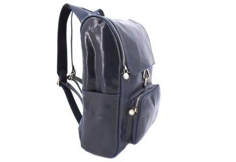 Koženy batoh s klopnou Arteddy