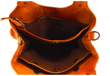 Kožená kabelka Arteddy