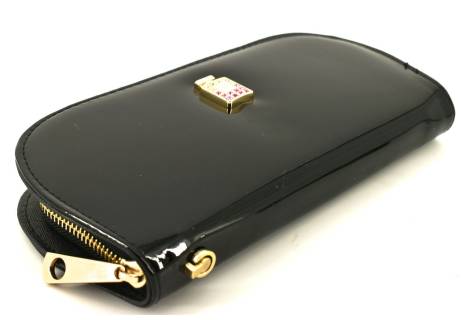 Dámská / dívčí peněženka  pouzdrového typu lakovaná